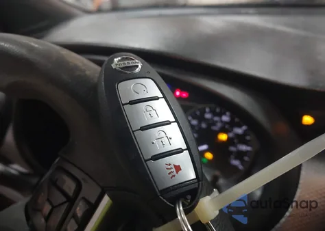 2018 Nissan Kicks Sv z USA, uszkodzony, nr VIN 3N1CP5CU3JL541121